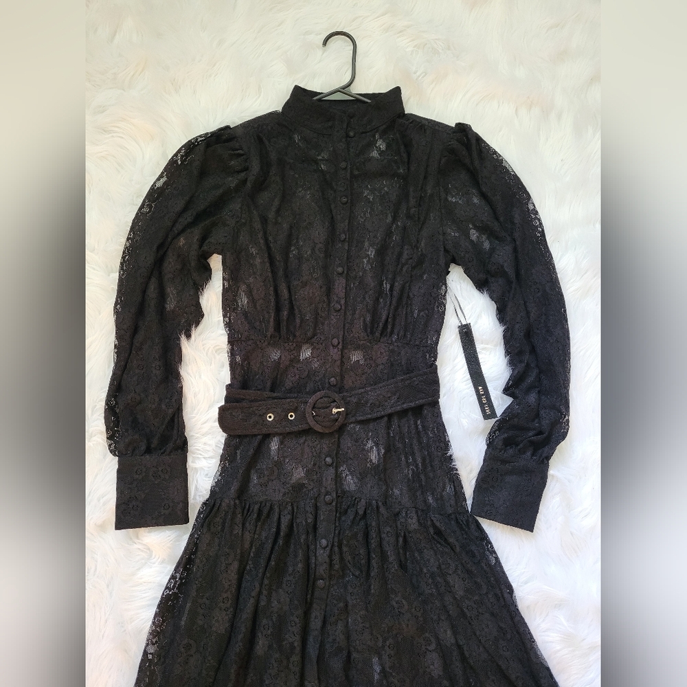 Dress - Picture 3 of 3